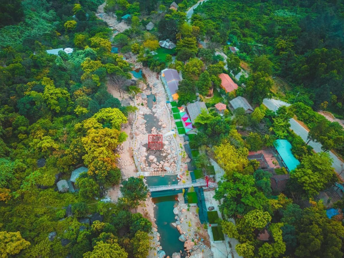 Hoang Lan Villa - Suoi Luong - Hai Van Park Danang Exteriér fotografie